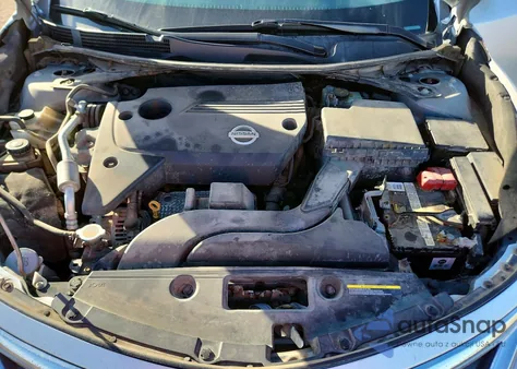 2015 Nissan Altima 2.5 z USA, uszkodzony, nr VIN 1N4AL3AP5FN907336